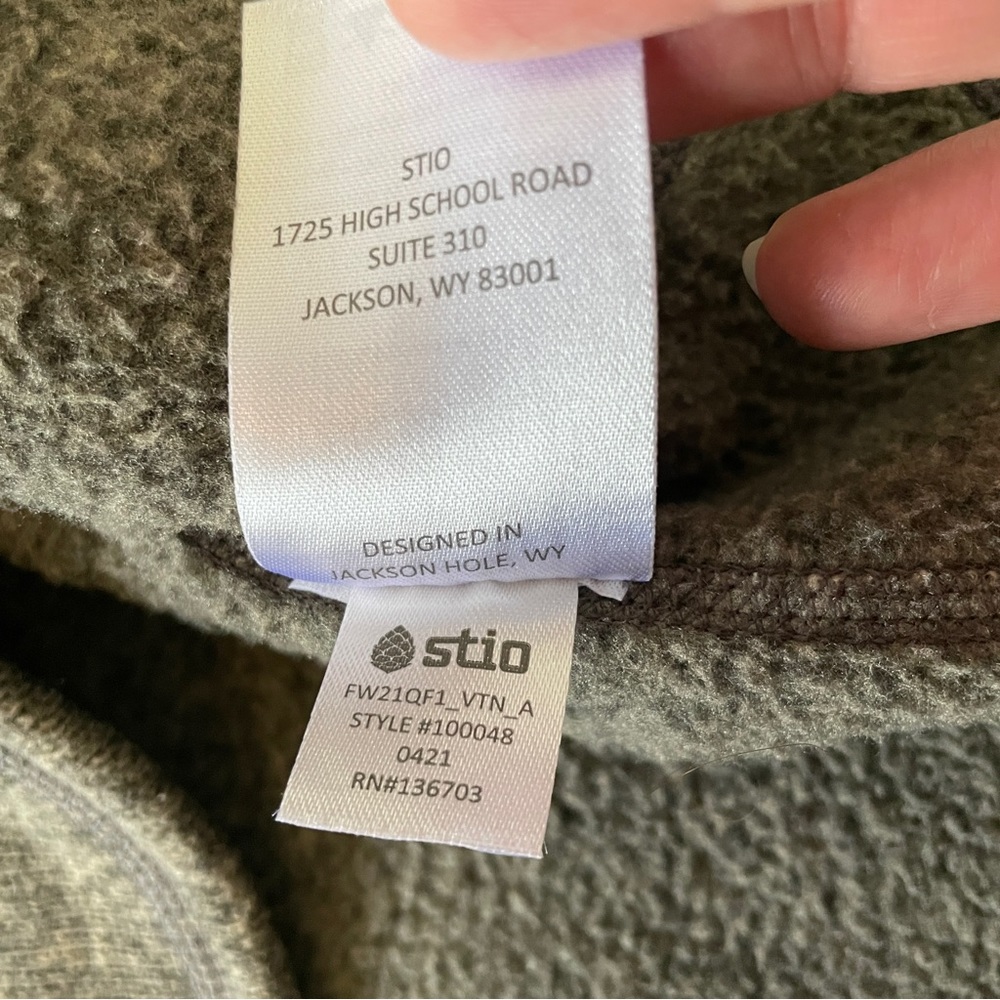 Women's Gray Hooded Top - Picture 10 of 10